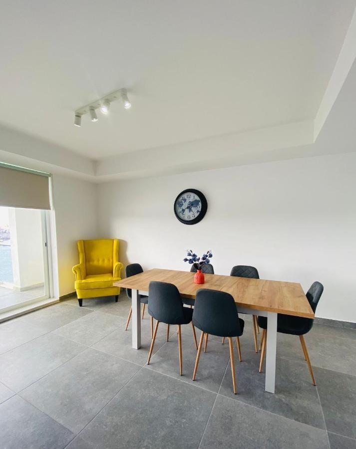 Sliema Seaview Apartment- Valletta Views - Apt 8, 49 Tigne Point Mansions エクステリア 写真