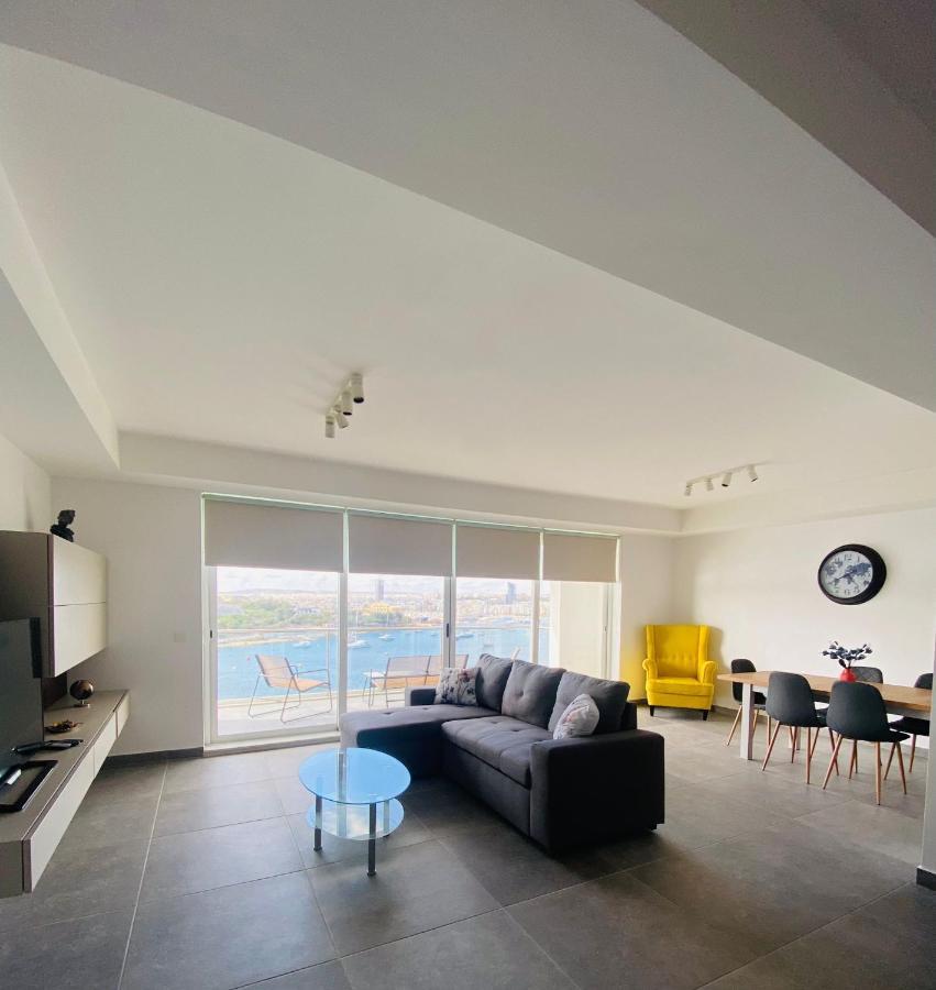 Sliema Seaview Apartment- Valletta Views - Apt 8, 49 Tigne Point Mansions エクステリア 写真